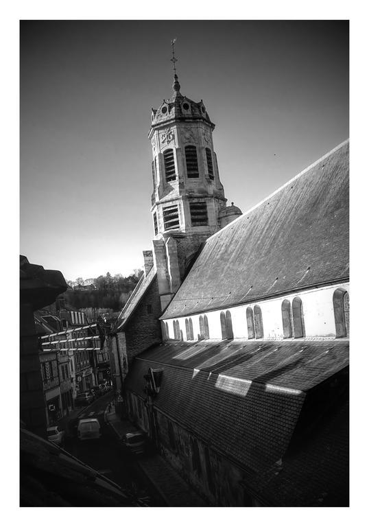 Le Saint Leonard... Il Est Vert Honfleur Luaran gambar